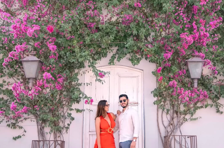 couplebougainvillea